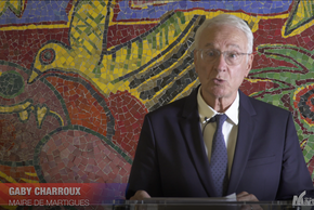 Gaby Charroux, maire de Martigues commémore l'armistice du 11 novembre 1918
